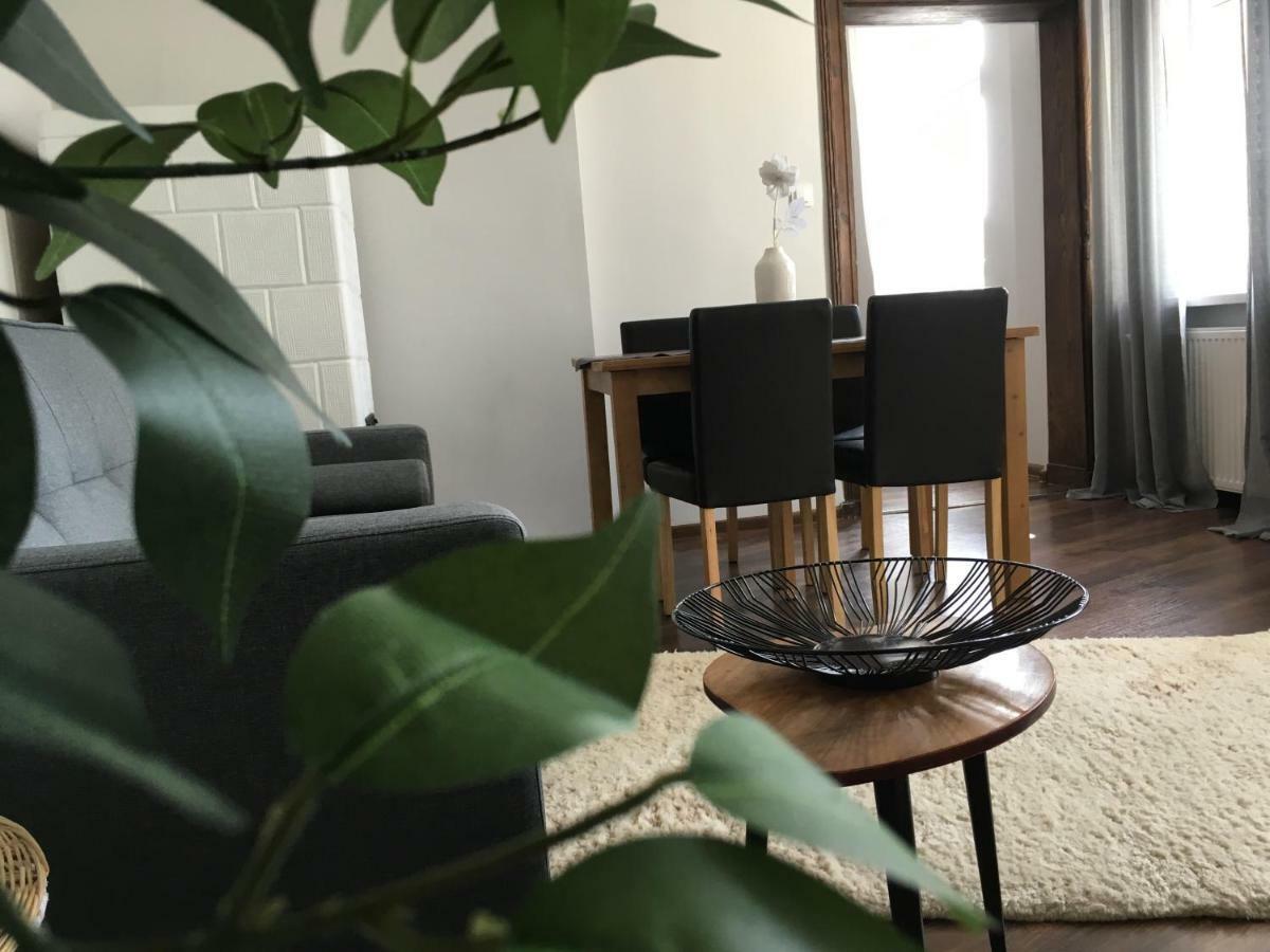 Marzec Apartamenty Gniezno Exterior foto